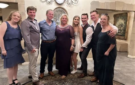 logan brown wedding pictures|janelle sister wives kids.